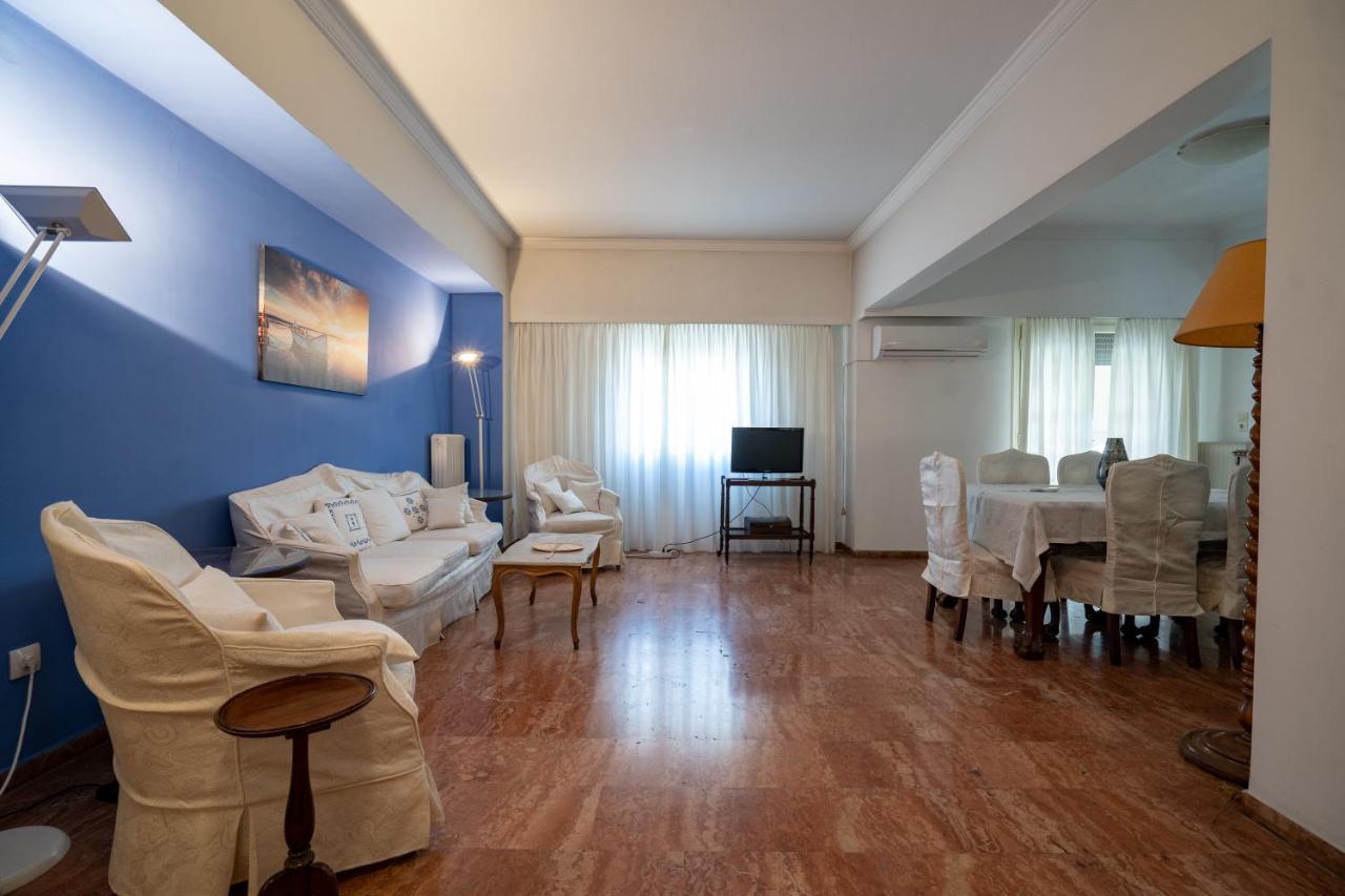 Larissa Station Metro St. 2 Bedrooms 3 Pers. Flat Athen Exterior foto